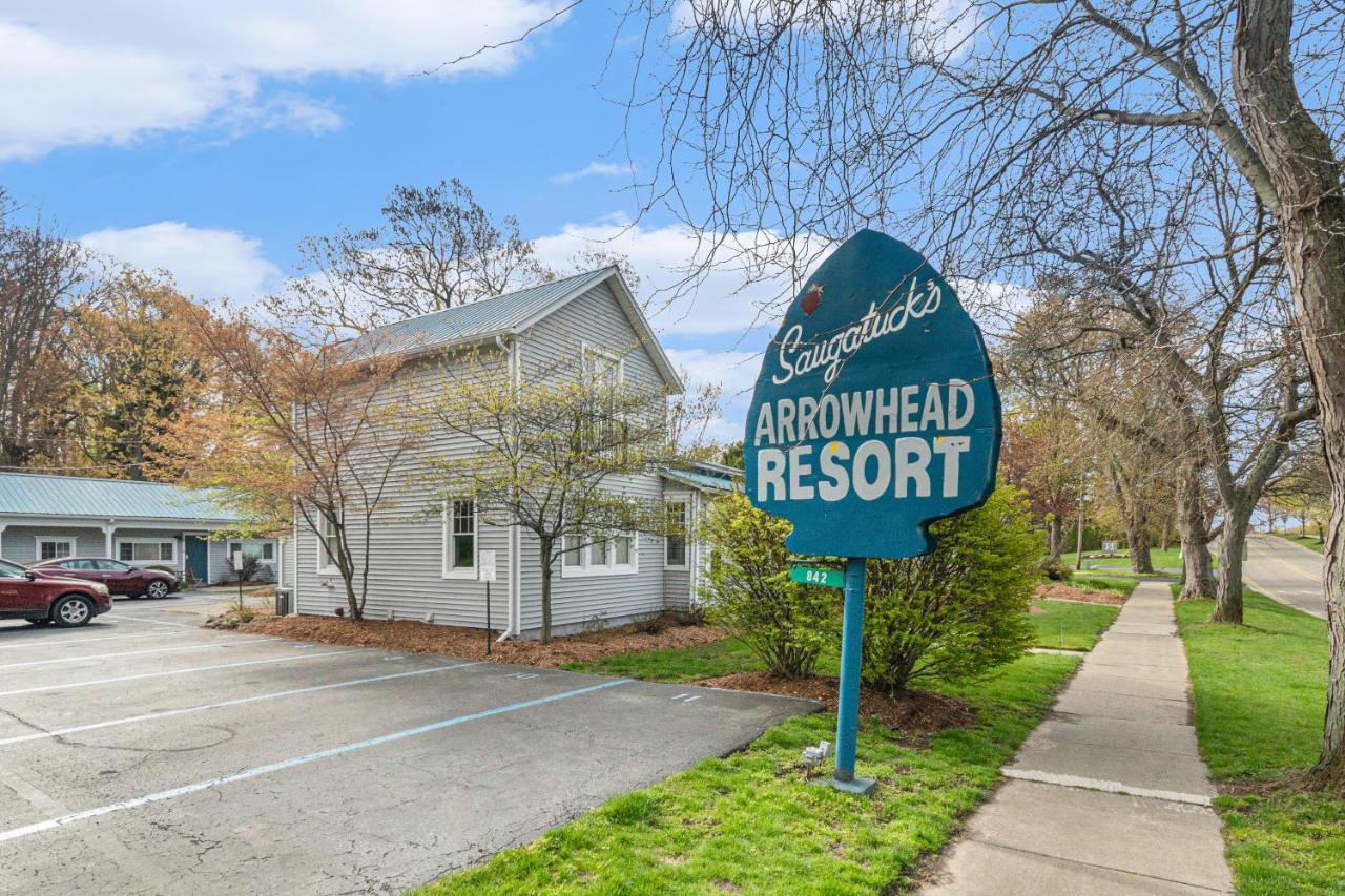 Arrowhead Resort Saugatuck Bagian luar foto
